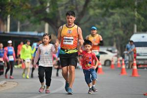 BIB: 45891
                            <button type="button" onclick="openModal(7591916)" class="btn btn-primary btn-sm float-right btn-popup" data-toggle="modal" data-target=".modal-high-quality">
                        <i class="fas fa-shopping-cart"></i> Add to Cart
                    </button>
                                            <button type="button" onclick="isThisMe(7591916, true)" class="btn btn-success btn-sm float-right btn-popup btn-isme hidden" data-toggle="tooltip" data-placement="bottom" title="นี่คือรูปของคุณใช่ไหม คลิกที่นี่เพื่อเอาเข้าอัลบั้ม">
                        <i class="fas fa-plus"></i> Add to album
                    </button>
                    <button type="button" onclick="isThisMe(7591916, false)" class="btn btn-warning btn-sm float-right btn-popup btn-isnotme hidden">
                        <i class="fas fa-ban"></i> Remove from album
                    </button>