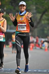 BIB: 1952, 40096
                            <button type="button" onclick="openModal(7585305)" class="btn btn-primary btn-sm float-right btn-popup" data-toggle="modal" data-target=".modal-high-quality">
                        <i class="fas fa-shopping-cart"></i> Add to Cart
                    </button>
                                            <button type="button" onclick="isThisMe(7585305, true)" class="btn btn-success btn-sm float-right btn-popup btn-isme hidden" data-toggle="tooltip" data-placement="bottom" title="นี่คือรูปของคุณใช่ไหม คลิกที่นี่เพื่อเอาเข้าอัลบั้ม">
                        <i class="fas fa-plus"></i> Add to album
                    </button>
                    <button type="button" onclick="isThisMe(7585305, false)" class="btn btn-warning btn-sm float-right btn-popup btn-isnotme hidden">
                        <i class="fas fa-ban"></i> Remove from album
                    </button>