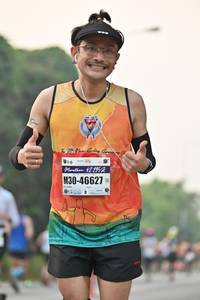 BIB: 421952, 46627
                            <button type="button" onclick="openModal(8014017)" class="btn btn-primary btn-sm float-right btn-popup" data-toggle="modal" data-target=".modal-high-quality">
                        <i class="fas fa-shopping-cart"></i> Add to Cart
                    </button>
                                            <button type="button" onclick="isThisMe(8014017, true)" class="btn btn-success btn-sm float-right btn-popup btn-isme hidden" data-toggle="tooltip" data-placement="bottom" title="นี่คือรูปของคุณใช่ไหม คลิกที่นี่เพื่อเอาเข้าอัลบั้ม">
                        <i class="fas fa-plus"></i> Add to album
                    </button>
                    <button type="button" onclick="isThisMe(8014017, false)" class="btn btn-warning btn-sm float-right btn-popup btn-isnotme hidden">
                        <i class="fas fa-ban"></i> Remove from album
                    </button>