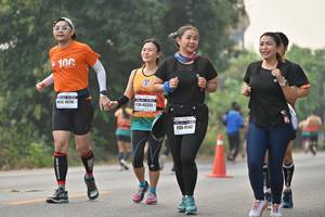 BIB: 100, 46741, 45335
                            <button type="button" onclick="openModal(8038030)" class="btn btn-primary btn-sm float-right btn-popup" data-toggle="modal" data-target=".modal-high-quality">
                        <i class="fas fa-shopping-cart"></i> Add to Cart
                    </button>
                                            <button type="button" onclick="isThisMe(8038030, true)" class="btn btn-success btn-sm float-right btn-popup btn-isme hidden" data-toggle="tooltip" data-placement="bottom" title="นี่คือรูปของคุณใช่ไหม คลิกที่นี่เพื่อเอาเข้าอัลบั้ม">
                        <i class="fas fa-plus"></i> Add to album
                    </button>
                    <button type="button" onclick="isThisMe(8038030, false)" class="btn btn-warning btn-sm float-right btn-popup btn-isnotme hidden">
                        <i class="fas fa-ban"></i> Remove from album
                    </button>