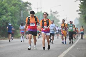 BIB: 4306
                            <button type="button" onclick="openModal(8027037)" class="btn btn-primary btn-sm float-right btn-popup" data-toggle="modal" data-target=".modal-high-quality">
                        <i class="fas fa-shopping-cart"></i> Add to Cart
                    </button>
                                            <button type="button" onclick="isThisMe(8027037, true)" class="btn btn-success btn-sm float-right btn-popup btn-isme hidden" data-toggle="tooltip" data-placement="bottom" title="นี่คือรูปของคุณใช่ไหม คลิกที่นี่เพื่อเอาเข้าอัลบั้ม">
                        <i class="fas fa-plus"></i> Add to album
                    </button>
                    <button type="button" onclick="isThisMe(8027037, false)" class="btn btn-warning btn-sm float-right btn-popup btn-isnotme hidden">
                        <i class="fas fa-ban"></i> Remove from album
                    </button>