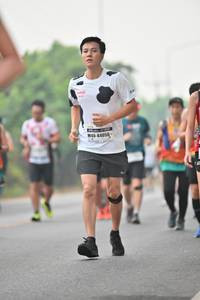 BIB: 84056
                            <button type="button" onclick="openModal(7888233)" class="btn btn-primary btn-sm float-right btn-popup" data-toggle="modal" data-target=".modal-high-quality">
                        <i class="fas fa-shopping-cart"></i> Add to Cart
                    </button>
                                            <button type="button" onclick="isThisMe(7888233, true)" class="btn btn-success btn-sm float-right btn-popup btn-isme hidden" data-toggle="tooltip" data-placement="bottom" title="นี่คือรูปของคุณใช่ไหม คลิกที่นี่เพื่อเอาเข้าอัลบั้ม">
                        <i class="fas fa-plus"></i> Add to album
                    </button>
                    <button type="button" onclick="isThisMe(7888233, false)" class="btn btn-warning btn-sm float-right btn-popup btn-isnotme hidden">
                        <i class="fas fa-ban"></i> Remove from album
                    </button>