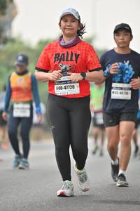 BIB: 47720, 40136
                            <button type="button" onclick="openModal(7975304)" class="btn btn-primary btn-sm float-right btn-popup" data-toggle="modal" data-target=".modal-high-quality">
                        <i class="fas fa-shopping-cart"></i> Add to Cart
                    </button>
                                            <button type="button" onclick="isThisMe(7975304, true)" class="btn btn-success btn-sm float-right btn-popup btn-isme hidden" data-toggle="tooltip" data-placement="bottom" title="นี่คือรูปของคุณใช่ไหม คลิกที่นี่เพื่อเอาเข้าอัลบั้ม">
                        <i class="fas fa-plus"></i> Add to album
                    </button>
                    <button type="button" onclick="isThisMe(7975304, false)" class="btn btn-warning btn-sm float-right btn-popup btn-isnotme hidden">
                        <i class="fas fa-ban"></i> Remove from album
                    </button>