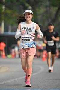 BIB: 45003
                            <button type="button" onclick="openModal(7586093)" class="btn btn-primary btn-sm float-right btn-popup" data-toggle="modal" data-target=".modal-high-quality">
                        <i class="fas fa-shopping-cart"></i> Add to Cart
                    </button>
                                            <button type="button" onclick="isThisMe(7586093, true)" class="btn btn-success btn-sm float-right btn-popup btn-isme hidden" data-toggle="tooltip" data-placement="bottom" title="นี่คือรูปของคุณใช่ไหม คลิกที่นี่เพื่อเอาเข้าอัลบั้ม">
                        <i class="fas fa-plus"></i> Add to album
                    </button>
                    <button type="button" onclick="isThisMe(7586093, false)" class="btn btn-warning btn-sm float-right btn-popup btn-isnotme hidden">
                        <i class="fas fa-ban"></i> Remove from album
                    </button>