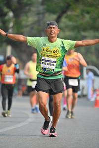BIB: 48349
                            <button type="button" onclick="openModal(7504111)" class="btn btn-primary btn-sm float-right btn-popup" data-toggle="modal" data-target=".modal-high-quality">
                        <i class="fas fa-shopping-cart"></i> Add to Cart
                    </button>
                                            <button type="button" onclick="isThisMe(7504111, true)" class="btn btn-success btn-sm float-right btn-popup btn-isme hidden" data-toggle="tooltip" data-placement="bottom" title="นี่คือรูปของคุณใช่ไหม คลิกที่นี่เพื่อเอาเข้าอัลบั้ม">
                        <i class="fas fa-plus"></i> Add to album
                    </button>
                    <button type="button" onclick="isThisMe(7504111, false)" class="btn btn-warning btn-sm float-right btn-popup btn-isnotme hidden">
                        <i class="fas fa-ban"></i> Remove from album
                    </button>
