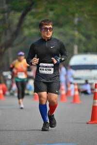 BIB: 42196
                            <button type="button" onclick="openModal(7584815)" class="btn btn-primary btn-sm float-right btn-popup" data-toggle="modal" data-target=".modal-high-quality">
                        <i class="fas fa-shopping-cart"></i> Add to Cart
                    </button>
                                            <button type="button" onclick="isThisMe(7584815, true)" class="btn btn-success btn-sm float-right btn-popup btn-isme hidden" data-toggle="tooltip" data-placement="bottom" title="นี่คือรูปของคุณใช่ไหม คลิกที่นี่เพื่อเอาเข้าอัลบั้ม">
                        <i class="fas fa-plus"></i> Add to album
                    </button>
                    <button type="button" onclick="isThisMe(7584815, false)" class="btn btn-warning btn-sm float-right btn-popup btn-isnotme hidden">
                        <i class="fas fa-ban"></i> Remove from album
                    </button>