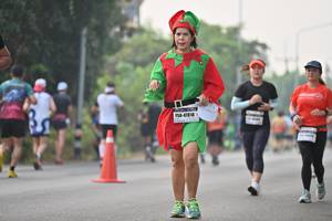 BIB: 47818
                            <button type="button" onclick="openModal(8041667)" class="btn btn-primary btn-sm float-right btn-popup" data-toggle="modal" data-target=".modal-high-quality">
                        <i class="fas fa-shopping-cart"></i> Add to Cart
                    </button>
                                            <button type="button" onclick="isThisMe(8041667, true)" class="btn btn-success btn-sm float-right btn-popup btn-isme hidden" data-toggle="tooltip" data-placement="bottom" title="นี่คือรูปของคุณใช่ไหม คลิกที่นี่เพื่อเอาเข้าอัลบั้ม">
                        <i class="fas fa-plus"></i> Add to album
                    </button>
                    <button type="button" onclick="isThisMe(8041667, false)" class="btn btn-warning btn-sm float-right btn-popup btn-isnotme hidden">
                        <i class="fas fa-ban"></i> Remove from album
                    </button>