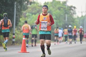 BIB: 47390, 43378
                            <button type="button" onclick="openModal(8040701)" class="btn btn-primary btn-sm float-right btn-popup" data-toggle="modal" data-target=".modal-high-quality">
                        <i class="fas fa-shopping-cart"></i> Add to Cart
                    </button>
                                            <button type="button" onclick="isThisMe(8040701, true)" class="btn btn-success btn-sm float-right btn-popup btn-isme hidden" data-toggle="tooltip" data-placement="bottom" title="นี่คือรูปของคุณใช่ไหม คลิกที่นี่เพื่อเอาเข้าอัลบั้ม">
                        <i class="fas fa-plus"></i> Add to album
                    </button>
                    <button type="button" onclick="isThisMe(8040701, false)" class="btn btn-warning btn-sm float-right btn-popup btn-isnotme hidden">
                        <i class="fas fa-ban"></i> Remove from album
                    </button>