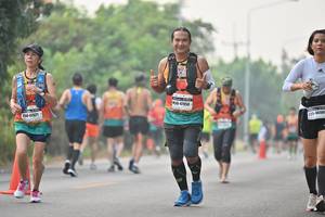 BIB: 47950, 47521, 4608
                            <button type="button" onclick="openModal(7999151)" class="btn btn-primary btn-sm float-right btn-popup" data-toggle="modal" data-target=".modal-high-quality">
                        <i class="fas fa-shopping-cart"></i> Add to Cart
                    </button>
                                            <button type="button" onclick="isThisMe(7999151, true)" class="btn btn-success btn-sm float-right btn-popup btn-isme hidden" data-toggle="tooltip" data-placement="bottom" title="นี่คือรูปของคุณใช่ไหม คลิกที่นี่เพื่อเอาเข้าอัลบั้ม">
                        <i class="fas fa-plus"></i> Add to album
                    </button>
                    <button type="button" onclick="isThisMe(7999151, false)" class="btn btn-warning btn-sm float-right btn-popup btn-isnotme hidden">
                        <i class="fas fa-ban"></i> Remove from album
                    </button>