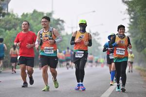 BIB: 40737, 41775, 532
                            <button type="button" onclick="openModal(8003070)" class="btn btn-primary btn-sm float-right btn-popup" data-toggle="modal" data-target=".modal-high-quality">
                        <i class="fas fa-shopping-cart"></i> Add to Cart
                    </button>
                                            <button type="button" onclick="isThisMe(8003070, true)" class="btn btn-success btn-sm float-right btn-popup btn-isme hidden" data-toggle="tooltip" data-placement="bottom" title="นี่คือรูปของคุณใช่ไหม คลิกที่นี่เพื่อเอาเข้าอัลบั้ม">
                        <i class="fas fa-plus"></i> Add to album
                    </button>
                    <button type="button" onclick="isThisMe(8003070, false)" class="btn btn-warning btn-sm float-right btn-popup btn-isnotme hidden">
                        <i class="fas fa-ban"></i> Remove from album
                    </button>