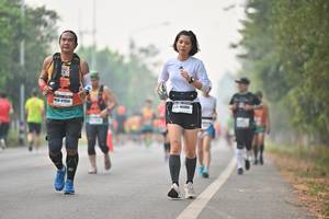 BIB: 4600
                            <button type="button" onclick="openModal(7999102)" class="btn btn-primary btn-sm float-right btn-popup" data-toggle="modal" data-target=".modal-high-quality">
                        <i class="fas fa-shopping-cart"></i> Add to Cart
                    </button>
                                            <button type="button" onclick="isThisMe(7999102, true)" class="btn btn-success btn-sm float-right btn-popup btn-isme hidden" data-toggle="tooltip" data-placement="bottom" title="นี่คือรูปของคุณใช่ไหม คลิกที่นี่เพื่อเอาเข้าอัลบั้ม">
                        <i class="fas fa-plus"></i> Add to album
                    </button>
                    <button type="button" onclick="isThisMe(7999102, false)" class="btn btn-warning btn-sm float-right btn-popup btn-isnotme hidden">
                        <i class="fas fa-ban"></i> Remove from album
                    </button>