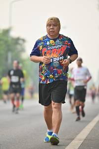 BIB: 019
                            <button type="button" onclick="openModal(7999639)" class="btn btn-primary btn-sm float-right btn-popup" data-toggle="modal" data-target=".modal-high-quality">
                        <i class="fas fa-shopping-cart"></i> Add to Cart
                    </button>
                                            <button type="button" onclick="isThisMe(7999639, true)" class="btn btn-success btn-sm float-right btn-popup btn-isme hidden" data-toggle="tooltip" data-placement="bottom" title="นี่คือรูปของคุณใช่ไหม คลิกที่นี่เพื่อเอาเข้าอัลบั้ม">
                        <i class="fas fa-plus"></i> Add to album
                    </button>
                    <button type="button" onclick="isThisMe(7999639, false)" class="btn btn-warning btn-sm float-right btn-popup btn-isnotme hidden">
                        <i class="fas fa-ban"></i> Remove from album
                    </button>