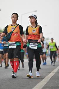 BIB: 45861, 45781
                            <button type="button" onclick="openModal(7977316)" class="btn btn-primary btn-sm float-right btn-popup" data-toggle="modal" data-target=".modal-high-quality">
                        <i class="fas fa-shopping-cart"></i> Add to Cart
                    </button>
                                            <button type="button" onclick="isThisMe(7977316, true)" class="btn btn-success btn-sm float-right btn-popup btn-isme hidden" data-toggle="tooltip" data-placement="bottom" title="นี่คือรูปของคุณใช่ไหม คลิกที่นี่เพื่อเอาเข้าอัลบั้ม">
                        <i class="fas fa-plus"></i> Add to album
                    </button>
                    <button type="button" onclick="isThisMe(7977316, false)" class="btn btn-warning btn-sm float-right btn-popup btn-isnotme hidden">
                        <i class="fas fa-ban"></i> Remove from album
                    </button>