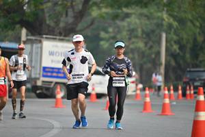 BIB: 46575, 40563
                            <button type="button" onclick="openModal(7608547)" class="btn btn-primary btn-sm float-right btn-popup" data-toggle="modal" data-target=".modal-high-quality">
                        <i class="fas fa-shopping-cart"></i> Add to Cart
                    </button>
                                            <button type="button" onclick="isThisMe(7608547, true)" class="btn btn-success btn-sm float-right btn-popup btn-isme hidden" data-toggle="tooltip" data-placement="bottom" title="นี่คือรูปของคุณใช่ไหม คลิกที่นี่เพื่อเอาเข้าอัลบั้ม">
                        <i class="fas fa-plus"></i> Add to album
                    </button>
                    <button type="button" onclick="isThisMe(7608547, false)" class="btn btn-warning btn-sm float-right btn-popup btn-isnotme hidden">
                        <i class="fas fa-ban"></i> Remove from album
                    </button>