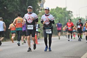 BIB: 41131, 40481
                            <button type="button" onclick="openModal(8027180)" class="btn btn-primary btn-sm float-right btn-popup" data-toggle="modal" data-target=".modal-high-quality">
                        <i class="fas fa-shopping-cart"></i> Add to Cart
                    </button>
                                            <button type="button" onclick="isThisMe(8027180, true)" class="btn btn-success btn-sm float-right btn-popup btn-isme hidden" data-toggle="tooltip" data-placement="bottom" title="นี่คือรูปของคุณใช่ไหม คลิกที่นี่เพื่อเอาเข้าอัลบั้ม">
                        <i class="fas fa-plus"></i> Add to album
                    </button>
                    <button type="button" onclick="isThisMe(8027180, false)" class="btn btn-warning btn-sm float-right btn-popup btn-isnotme hidden">
                        <i class="fas fa-ban"></i> Remove from album
                    </button>