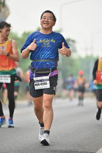 BIB: 2018, 47265
                            <button type="button" onclick="openModal(7887908)" class="btn btn-primary btn-sm float-right btn-popup" data-toggle="modal" data-target=".modal-high-quality">
                        <i class="fas fa-shopping-cart"></i> Add to Cart
                    </button>
                                            <button type="button" onclick="isThisMe(7887908, true)" class="btn btn-success btn-sm float-right btn-popup btn-isme hidden" data-toggle="tooltip" data-placement="bottom" title="นี่คือรูปของคุณใช่ไหม คลิกที่นี่เพื่อเอาเข้าอัลบั้ม">
                        <i class="fas fa-plus"></i> Add to album
                    </button>
                    <button type="button" onclick="isThisMe(7887908, false)" class="btn btn-warning btn-sm float-right btn-popup btn-isnotme hidden">
                        <i class="fas fa-ban"></i> Remove from album
                    </button>