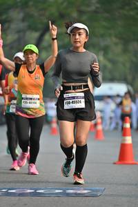 BIB: 40106, 45524
                            <button type="button" onclick="openModal(7427050)" class="btn btn-primary btn-sm float-right btn-popup" data-toggle="modal" data-target=".modal-high-quality">
                        <i class="fas fa-shopping-cart"></i> Add to Cart
                    </button>
                                            <button type="button" onclick="isThisMe(7427050, true)" class="btn btn-success btn-sm float-right btn-popup btn-isme hidden" data-toggle="tooltip" data-placement="bottom" title="นี่คือรูปของคุณใช่ไหม คลิกที่นี่เพื่อเอาเข้าอัลบั้ม">
                        <i class="fas fa-plus"></i> Add to album
                    </button>
                    <button type="button" onclick="isThisMe(7427050, false)" class="btn btn-warning btn-sm float-right btn-popup btn-isnotme hidden">
                        <i class="fas fa-ban"></i> Remove from album
                    </button>
