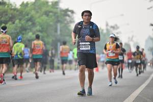 BIB: 42550
                            <button type="button" onclick="openModal(8038925)" class="btn btn-primary btn-sm float-right btn-popup" data-toggle="modal" data-target=".modal-high-quality">
                        <i class="fas fa-shopping-cart"></i> Add to Cart
                    </button>
                                            <button type="button" onclick="isThisMe(8038925, true)" class="btn btn-success btn-sm float-right btn-popup btn-isme hidden" data-toggle="tooltip" data-placement="bottom" title="นี่คือรูปของคุณใช่ไหม คลิกที่นี่เพื่อเอาเข้าอัลบั้ม">
                        <i class="fas fa-plus"></i> Add to album
                    </button>
                    <button type="button" onclick="isThisMe(8038925, false)" class="btn btn-warning btn-sm float-right btn-popup btn-isnotme hidden">
                        <i class="fas fa-ban"></i> Remove from album
                    </button>