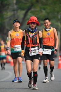 BIB: 40187
                            <button type="button" onclick="openModal(7593864)" class="btn btn-primary btn-sm float-right btn-popup" data-toggle="modal" data-target=".modal-high-quality">
                        <i class="fas fa-shopping-cart"></i> Add to Cart
                    </button>
                                            <button type="button" onclick="isThisMe(7593864, true)" class="btn btn-success btn-sm float-right btn-popup btn-isme hidden" data-toggle="tooltip" data-placement="bottom" title="นี่คือรูปของคุณใช่ไหม คลิกที่นี่เพื่อเอาเข้าอัลบั้ม">
                        <i class="fas fa-plus"></i> Add to album
                    </button>
                    <button type="button" onclick="isThisMe(7593864, false)" class="btn btn-warning btn-sm float-right btn-popup btn-isnotme hidden">
                        <i class="fas fa-ban"></i> Remove from album
                    </button>