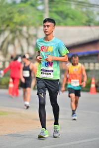 BIB: 41679
                            <button type="button" onclick="openModal(10388131)" class="btn btn-primary btn-sm float-right btn-popup" data-toggle="modal" data-target=".modal-high-quality">
                        <i class="fas fa-shopping-cart"></i> Add to Cart
                    </button>
                                            <button type="button" onclick="isThisMe(10388131, true)" class="btn btn-success btn-sm float-right btn-popup btn-isme hidden" data-toggle="tooltip" data-placement="bottom" title="นี่คือรูปของคุณใช่ไหม คลิกที่นี่เพื่อเอาเข้าอัลบั้ม">
                        <i class="fas fa-plus"></i> Add to album
                    </button>
                    <button type="button" onclick="isThisMe(10388131, false)" class="btn btn-warning btn-sm float-right btn-popup btn-isnotme hidden">
                        <i class="fas fa-ban"></i> Remove from album
                    </button>