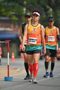 BIB: 41689, 430
                            <button type="button" onclick="openModal(7586561)" class="btn btn-primary btn-sm float-right btn-popup" data-toggle="modal" data-target=".modal-high-quality">
                        <i class="fas fa-shopping-cart"></i> Add to Cart
                    </button>
                                            <button type="button" onclick="isThisMe(7586561, true)" class="btn btn-success btn-sm float-right btn-popup btn-isme hidden" data-toggle="tooltip" data-placement="bottom" title="นี่คือรูปของคุณใช่ไหม คลิกที่นี่เพื่อเอาเข้าอัลบั้ม">
                        <i class="fas fa-plus"></i> Add to album
                    </button>
                    <button type="button" onclick="isThisMe(7586561, false)" class="btn btn-warning btn-sm float-right btn-popup btn-isnotme hidden">
                        <i class="fas fa-ban"></i> Remove from album
                    </button>