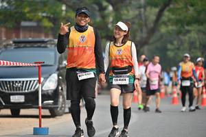 BIB: 4742, 45478
                            <button type="button" onclick="openModal(7610213)" class="btn btn-primary btn-sm float-right btn-popup" data-toggle="modal" data-target=".modal-high-quality">
                        <i class="fas fa-shopping-cart"></i> Add to Cart
                    </button>
                                            <button type="button" onclick="isThisMe(7610213, true)" class="btn btn-success btn-sm float-right btn-popup btn-isme hidden" data-toggle="tooltip" data-placement="bottom" title="นี่คือรูปของคุณใช่ไหม คลิกที่นี่เพื่อเอาเข้าอัลบั้ม">
                        <i class="fas fa-plus"></i> Add to album
                    </button>
                    <button type="button" onclick="isThisMe(7610213, false)" class="btn btn-warning btn-sm float-right btn-popup btn-isnotme hidden">
                        <i class="fas fa-ban"></i> Remove from album
                    </button>