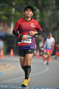 BIB: 45718
                            <button type="button" onclick="openModal(7581173)" class="btn btn-primary btn-sm float-right btn-popup" data-toggle="modal" data-target=".modal-high-quality">
                        <i class="fas fa-shopping-cart"></i> Add to Cart
                    </button>
                                            <button type="button" onclick="isThisMe(7581173, true)" class="btn btn-success btn-sm float-right btn-popup btn-isme hidden" data-toggle="tooltip" data-placement="bottom" title="นี่คือรูปของคุณใช่ไหม คลิกที่นี่เพื่อเอาเข้าอัลบั้ม">
                        <i class="fas fa-plus"></i> Add to album
                    </button>
                    <button type="button" onclick="isThisMe(7581173, false)" class="btn btn-warning btn-sm float-right btn-popup btn-isnotme hidden">
                        <i class="fas fa-ban"></i> Remove from album
                    </button>