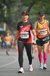 BIB: 195, 171952, 47458, 47520
                            <button type="button" onclick="openModal(7549124)" class="btn btn-primary btn-sm float-right btn-popup" data-toggle="modal" data-target=".modal-high-quality">
                        <i class="fas fa-shopping-cart"></i> Add to Cart
                    </button>
                                            <button type="button" onclick="isThisMe(7549124, true)" class="btn btn-success btn-sm float-right btn-popup btn-isme hidden" data-toggle="tooltip" data-placement="bottom" title="นี่คือรูปของคุณใช่ไหม คลิกที่นี่เพื่อเอาเข้าอัลบั้ม">
                        <i class="fas fa-plus"></i> Add to album
                    </button>
                    <button type="button" onclick="isThisMe(7549124, false)" class="btn btn-warning btn-sm float-right btn-popup btn-isnotme hidden">
                        <i class="fas fa-ban"></i> Remove from album
                    </button>