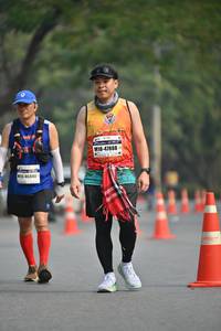 BIB: 47888, 46880
                            <button type="button" onclick="openModal(7595784)" class="btn btn-primary btn-sm float-right btn-popup" data-toggle="modal" data-target=".modal-high-quality">
                        <i class="fas fa-shopping-cart"></i> Add to Cart
                    </button>
                                            <button type="button" onclick="isThisMe(7595784, true)" class="btn btn-success btn-sm float-right btn-popup btn-isme hidden" data-toggle="tooltip" data-placement="bottom" title="นี่คือรูปของคุณใช่ไหม คลิกที่นี่เพื่อเอาเข้าอัลบั้ม">
                        <i class="fas fa-plus"></i> Add to album
                    </button>
                    <button type="button" onclick="isThisMe(7595784, false)" class="btn btn-warning btn-sm float-right btn-popup btn-isnotme hidden">
                        <i class="fas fa-ban"></i> Remove from album
                    </button>