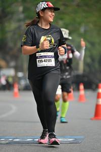 BIB: 219, 42123
                            <button type="button" onclick="openModal(7613935)" class="btn btn-primary btn-sm float-right btn-popup" data-toggle="modal" data-target=".modal-high-quality">
                        <i class="fas fa-shopping-cart"></i> Add to Cart
                    </button>
                                            <button type="button" onclick="isThisMe(7613935, true)" class="btn btn-success btn-sm float-right btn-popup btn-isme hidden" data-toggle="tooltip" data-placement="bottom" title="นี่คือรูปของคุณใช่ไหม คลิกที่นี่เพื่อเอาเข้าอัลบั้ม">
                        <i class="fas fa-plus"></i> Add to album
                    </button>
                    <button type="button" onclick="isThisMe(7613935, false)" class="btn btn-warning btn-sm float-right btn-popup btn-isnotme hidden">
                        <i class="fas fa-ban"></i> Remove from album
                    </button>