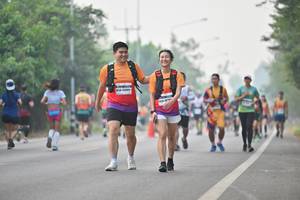 BIB: 430
                            <button type="button" onclick="openModal(8026994)" class="btn btn-primary btn-sm float-right btn-popup" data-toggle="modal" data-target=".modal-high-quality">
                        <i class="fas fa-shopping-cart"></i> Add to Cart
                    </button>
                                            <button type="button" onclick="isThisMe(8026994, true)" class="btn btn-success btn-sm float-right btn-popup btn-isme hidden" data-toggle="tooltip" data-placement="bottom" title="นี่คือรูปของคุณใช่ไหม คลิกที่นี่เพื่อเอาเข้าอัลบั้ม">
                        <i class="fas fa-plus"></i> Add to album
                    </button>
                    <button type="button" onclick="isThisMe(8026994, false)" class="btn btn-warning btn-sm float-right btn-popup btn-isnotme hidden">
                        <i class="fas fa-ban"></i> Remove from album
                    </button>