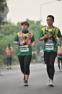 BIB: 41920, 40941
                            <button type="button" onclick="openModal(8019797)" class="btn btn-primary btn-sm float-right btn-popup" data-toggle="modal" data-target=".modal-high-quality">
                        <i class="fas fa-shopping-cart"></i> Add to Cart
                    </button>
                                            <button type="button" onclick="isThisMe(8019797, true)" class="btn btn-success btn-sm float-right btn-popup btn-isme hidden" data-toggle="tooltip" data-placement="bottom" title="นี่คือรูปของคุณใช่ไหม คลิกที่นี่เพื่อเอาเข้าอัลบั้ม">
                        <i class="fas fa-plus"></i> Add to album
                    </button>
                    <button type="button" onclick="isThisMe(8019797, false)" class="btn btn-warning btn-sm float-right btn-popup btn-isnotme hidden">
                        <i class="fas fa-ban"></i> Remove from album
                    </button>
