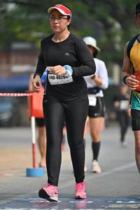 BIB: 46294
                            <button type="button" onclick="openModal(7609073)" class="btn btn-primary btn-sm float-right btn-popup" data-toggle="modal" data-target=".modal-high-quality">
                        <i class="fas fa-shopping-cart"></i> Add to Cart
                    </button>
                                            <button type="button" onclick="isThisMe(7609073, true)" class="btn btn-success btn-sm float-right btn-popup btn-isme hidden" data-toggle="tooltip" data-placement="bottom" title="นี่คือรูปของคุณใช่ไหม คลิกที่นี่เพื่อเอาเข้าอัลบั้ม">
                        <i class="fas fa-plus"></i> Add to album
                    </button>
                    <button type="button" onclick="isThisMe(7609073, false)" class="btn btn-warning btn-sm float-right btn-popup btn-isnotme hidden">
                        <i class="fas fa-ban"></i> Remove from album
                    </button>