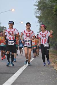 BIB: 4850, 40006
                            <button type="button" onclick="openModal(7874548)" class="btn btn-primary btn-sm float-right btn-popup" data-toggle="modal" data-target=".modal-high-quality">
                        <i class="fas fa-shopping-cart"></i> Add to Cart
                    </button>
                                            <button type="button" onclick="isThisMe(7874548, true)" class="btn btn-success btn-sm float-right btn-popup btn-isme hidden" data-toggle="tooltip" data-placement="bottom" title="นี่คือรูปของคุณใช่ไหม คลิกที่นี่เพื่อเอาเข้าอัลบั้ม">
                        <i class="fas fa-plus"></i> Add to album
                    </button>
                    <button type="button" onclick="isThisMe(7874548, false)" class="btn btn-warning btn-sm float-right btn-popup btn-isnotme hidden">
                        <i class="fas fa-ban"></i> Remove from album
                    </button>