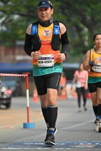 BIB: 42631, 420
                            <button type="button" onclick="openModal(7592338)" class="btn btn-primary btn-sm float-right btn-popup" data-toggle="modal" data-target=".modal-high-quality">
                        <i class="fas fa-shopping-cart"></i> Add to Cart
                    </button>
                                            <button type="button" onclick="isThisMe(7592338, true)" class="btn btn-success btn-sm float-right btn-popup btn-isme hidden" data-toggle="tooltip" data-placement="bottom" title="นี่คือรูปของคุณใช่ไหม คลิกที่นี่เพื่อเอาเข้าอัลบั้ม">
                        <i class="fas fa-plus"></i> Add to album
                    </button>
                    <button type="button" onclick="isThisMe(7592338, false)" class="btn btn-warning btn-sm float-right btn-popup btn-isnotme hidden">
                        <i class="fas fa-ban"></i> Remove from album
                    </button>