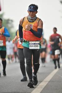 BIB: 42192, 42889
                            <button type="button" onclick="openModal(7887087)" class="btn btn-primary btn-sm float-right btn-popup" data-toggle="modal" data-target=".modal-high-quality">
                        <i class="fas fa-shopping-cart"></i> Add to Cart
                    </button>
                                            <button type="button" onclick="isThisMe(7887087, true)" class="btn btn-success btn-sm float-right btn-popup btn-isme hidden" data-toggle="tooltip" data-placement="bottom" title="นี่คือรูปของคุณใช่ไหม คลิกที่นี่เพื่อเอาเข้าอัลบั้ม">
                        <i class="fas fa-plus"></i> Add to album
                    </button>
                    <button type="button" onclick="isThisMe(7887087, false)" class="btn btn-warning btn-sm float-right btn-popup btn-isnotme hidden">
                        <i class="fas fa-ban"></i> Remove from album
                    </button>