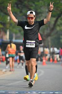 BIB: 419, 46594
                            <button type="button" onclick="openModal(7558906)" class="btn btn-primary btn-sm float-right btn-popup" data-toggle="modal" data-target=".modal-high-quality">
                        <i class="fas fa-shopping-cart"></i> Add to Cart
                    </button>
                                            <button type="button" onclick="isThisMe(7558906, true)" class="btn btn-success btn-sm float-right btn-popup btn-isme hidden" data-toggle="tooltip" data-placement="bottom" title="นี่คือรูปของคุณใช่ไหม คลิกที่นี่เพื่อเอาเข้าอัลบั้ม">
                        <i class="fas fa-plus"></i> Add to album
                    </button>
                    <button type="button" onclick="isThisMe(7558906, false)" class="btn btn-warning btn-sm float-right btn-popup btn-isnotme hidden">
                        <i class="fas fa-ban"></i> Remove from album
                    </button>