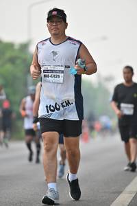 BIB: 47426, 100
                            <button type="button" onclick="openModal(8020504)" class="btn btn-primary btn-sm float-right btn-popup" data-toggle="modal" data-target=".modal-high-quality">
                        <i class="fas fa-shopping-cart"></i> Add to Cart
                    </button>
                                            <button type="button" onclick="isThisMe(8020504, true)" class="btn btn-success btn-sm float-right btn-popup btn-isme hidden" data-toggle="tooltip" data-placement="bottom" title="นี่คือรูปของคุณใช่ไหม คลิกที่นี่เพื่อเอาเข้าอัลบั้ม">
                        <i class="fas fa-plus"></i> Add to album
                    </button>
                    <button type="button" onclick="isThisMe(8020504, false)" class="btn btn-warning btn-sm float-right btn-popup btn-isnotme hidden">
                        <i class="fas fa-ban"></i> Remove from album
                    </button>