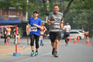 BIB: 485, 547146
                            <button type="button" onclick="openModal(7614277)" class="btn btn-primary btn-sm float-right btn-popup" data-toggle="modal" data-target=".modal-high-quality">
                        <i class="fas fa-shopping-cart"></i> Add to Cart
                    </button>
                                            <button type="button" onclick="isThisMe(7614277, true)" class="btn btn-success btn-sm float-right btn-popup btn-isme hidden" data-toggle="tooltip" data-placement="bottom" title="นี่คือรูปของคุณใช่ไหม คลิกที่นี่เพื่อเอาเข้าอัลบั้ม">
                        <i class="fas fa-plus"></i> Add to album
                    </button>
                    <button type="button" onclick="isThisMe(7614277, false)" class="btn btn-warning btn-sm float-right btn-popup btn-isnotme hidden">
                        <i class="fas fa-ban"></i> Remove from album
                    </button>