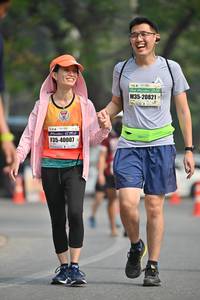 BIB: 20821, 40007
                            <button type="button" onclick="openModal(7608856)" class="btn btn-primary btn-sm float-right btn-popup" data-toggle="modal" data-target=".modal-high-quality">
                        <i class="fas fa-shopping-cart"></i> Add to Cart
                    </button>
                                            <button type="button" onclick="isThisMe(7608856, true)" class="btn btn-success btn-sm float-right btn-popup btn-isme hidden" data-toggle="tooltip" data-placement="bottom" title="นี่คือรูปของคุณใช่ไหม คลิกที่นี่เพื่อเอาเข้าอัลบั้ม">
                        <i class="fas fa-plus"></i> Add to album
                    </button>
                    <button type="button" onclick="isThisMe(7608856, false)" class="btn btn-warning btn-sm float-right btn-popup btn-isnotme hidden">
                        <i class="fas fa-ban"></i> Remove from album
                    </button>