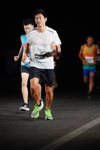 BIB: 46565
                            <button type="button" onclick="openModal(7353787)" class="btn btn-primary btn-sm float-right btn-popup" data-toggle="modal" data-target=".modal-high-quality">
                        <i class="fas fa-shopping-cart"></i> Add to Cart
                    </button>
                                            <button type="button" onclick="isThisMe(7353787, true)" class="btn btn-success btn-sm float-right btn-popup btn-isme hidden" data-toggle="tooltip" data-placement="bottom" title="นี่คือรูปของคุณใช่ไหม คลิกที่นี่เพื่อเอาเข้าอัลบั้ม">
                        <i class="fas fa-plus"></i> Add to album
                    </button>
                    <button type="button" onclick="isThisMe(7353787, false)" class="btn btn-warning btn-sm float-right btn-popup btn-isnotme hidden">
                        <i class="fas fa-ban"></i> Remove from album
                    </button>