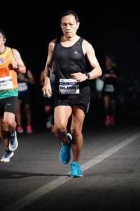 BIB: 40822, 41000
                            <button type="button" onclick="openModal(7350447)" class="btn btn-primary btn-sm float-right btn-popup" data-toggle="modal" data-target=".modal-high-quality">
                        <i class="fas fa-shopping-cart"></i> Add to Cart
                    </button>
                                            <button type="button" onclick="isThisMe(7350447, true)" class="btn btn-success btn-sm float-right btn-popup btn-isme hidden" data-toggle="tooltip" data-placement="bottom" title="นี่คือรูปของคุณใช่ไหม คลิกที่นี่เพื่อเอาเข้าอัลบั้ม">
                        <i class="fas fa-plus"></i> Add to album
                    </button>
                    <button type="button" onclick="isThisMe(7350447, false)" class="btn btn-warning btn-sm float-right btn-popup btn-isnotme hidden">
                        <i class="fas fa-ban"></i> Remove from album
                    </button>