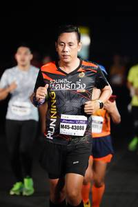 BIB: 1215, 43088
                            <button type="button" onclick="openModal(7373190)" class="btn btn-primary btn-sm float-right btn-popup" data-toggle="modal" data-target=".modal-high-quality">
                        <i class="fas fa-shopping-cart"></i> Add to Cart
                    </button>
                                            <button type="button" onclick="isThisMe(7373190, true)" class="btn btn-success btn-sm float-right btn-popup btn-isme hidden" data-toggle="tooltip" data-placement="bottom" title="นี่คือรูปของคุณใช่ไหม คลิกที่นี่เพื่อเอาเข้าอัลบั้ม">
                        <i class="fas fa-plus"></i> Add to album
                    </button>
                    <button type="button" onclick="isThisMe(7373190, false)" class="btn btn-warning btn-sm float-right btn-popup btn-isnotme hidden">
                        <i class="fas fa-ban"></i> Remove from album
                    </button>