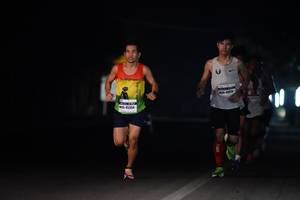 BIB: 45354
                            <button type="button" onclick="openModal(7333811)" class="btn btn-primary btn-sm float-right btn-popup" data-toggle="modal" data-target=".modal-high-quality">
                        <i class="fas fa-shopping-cart"></i> Add to Cart
                    </button>
                                            <button type="button" onclick="isThisMe(7333811, true)" class="btn btn-success btn-sm float-right btn-popup btn-isme hidden" data-toggle="tooltip" data-placement="bottom" title="นี่คือรูปของคุณใช่ไหม คลิกที่นี่เพื่อเอาเข้าอัลบั้ม">
                        <i class="fas fa-plus"></i> Add to album
                    </button>
                    <button type="button" onclick="isThisMe(7333811, false)" class="btn btn-warning btn-sm float-right btn-popup btn-isnotme hidden">
                        <i class="fas fa-ban"></i> Remove from album
                    </button>