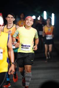 BIB: 576, 41303
                            <button type="button" onclick="openModal(7367152)" class="btn btn-primary btn-sm float-right btn-popup" data-toggle="modal" data-target=".modal-high-quality">
                        <i class="fas fa-shopping-cart"></i> Add to Cart
                    </button>
                                            <button type="button" onclick="isThisMe(7367152, true)" class="btn btn-success btn-sm float-right btn-popup btn-isme hidden" data-toggle="tooltip" data-placement="bottom" title="นี่คือรูปของคุณใช่ไหม คลิกที่นี่เพื่อเอาเข้าอัลบั้ม">
                        <i class="fas fa-plus"></i> Add to album
                    </button>
                    <button type="button" onclick="isThisMe(7367152, false)" class="btn btn-warning btn-sm float-right btn-popup btn-isnotme hidden">
                        <i class="fas fa-ban"></i> Remove from album
                    </button>