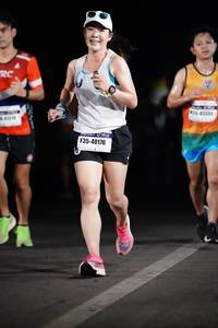 BIB: 45551, 40176
                            <button type="button" onclick="openModal(7353517)" class="btn btn-primary btn-sm float-right btn-popup" data-toggle="modal" data-target=".modal-high-quality">
                        <i class="fas fa-shopping-cart"></i> Add to Cart
                    </button>
                                            <button type="button" onclick="isThisMe(7353517, true)" class="btn btn-success btn-sm float-right btn-popup btn-isme hidden" data-toggle="tooltip" data-placement="bottom" title="นี่คือรูปของคุณใช่ไหม คลิกที่นี่เพื่อเอาเข้าอัลบั้ม">
                        <i class="fas fa-plus"></i> Add to album
                    </button>
                    <button type="button" onclick="isThisMe(7353517, false)" class="btn btn-warning btn-sm float-right btn-popup btn-isnotme hidden">
                        <i class="fas fa-ban"></i> Remove from album
                    </button>