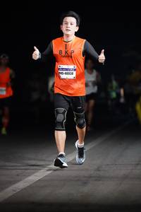 BIB: 40938
                            <button type="button" onclick="openModal(7350895)" class="btn btn-primary btn-sm float-right btn-popup" data-toggle="modal" data-target=".modal-high-quality">
                        <i class="fas fa-shopping-cart"></i> Add to Cart
                    </button>
                                            <button type="button" onclick="isThisMe(7350895, true)" class="btn btn-success btn-sm float-right btn-popup btn-isme hidden" data-toggle="tooltip" data-placement="bottom" title="นี่คือรูปของคุณใช่ไหม คลิกที่นี่เพื่อเอาเข้าอัลบั้ม">
                        <i class="fas fa-plus"></i> Add to album
                    </button>
                    <button type="button" onclick="isThisMe(7350895, false)" class="btn btn-warning btn-sm float-right btn-popup btn-isnotme hidden">
                        <i class="fas fa-ban"></i> Remove from album
                    </button>