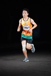 BIB: 46180
                            <button type="button" onclick="openModal(7337200)" class="btn btn-primary btn-sm float-right btn-popup" data-toggle="modal" data-target=".modal-high-quality">
                        <i class="fas fa-shopping-cart"></i> Add to Cart
                    </button>
                                            <button type="button" onclick="isThisMe(7337200, true)" class="btn btn-success btn-sm float-right btn-popup btn-isme hidden" data-toggle="tooltip" data-placement="bottom" title="นี่คือรูปของคุณใช่ไหม คลิกที่นี่เพื่อเอาเข้าอัลบั้ม">
                        <i class="fas fa-plus"></i> Add to album
                    </button>
                    <button type="button" onclick="isThisMe(7337200, false)" class="btn btn-warning btn-sm float-right btn-popup btn-isnotme hidden">
                        <i class="fas fa-ban"></i> Remove from album
                    </button>