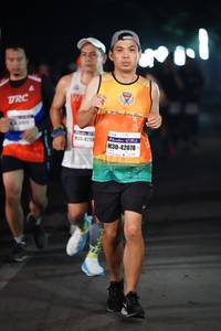 BIB: 42078
                            <button type="button" onclick="openModal(7367950)" class="btn btn-primary btn-sm float-right btn-popup" data-toggle="modal" data-target=".modal-high-quality">
                        <i class="fas fa-shopping-cart"></i> Add to Cart
                    </button>
                                            <button type="button" onclick="isThisMe(7367950, true)" class="btn btn-success btn-sm float-right btn-popup btn-isme hidden" data-toggle="tooltip" data-placement="bottom" title="นี่คือรูปของคุณใช่ไหม คลิกที่นี่เพื่อเอาเข้าอัลบั้ม">
                        <i class="fas fa-plus"></i> Add to album
                    </button>
                    <button type="button" onclick="isThisMe(7367950, false)" class="btn btn-warning btn-sm float-right btn-popup btn-isnotme hidden">
                        <i class="fas fa-ban"></i> Remove from album
                    </button>