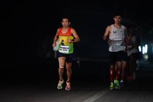 BIB: 469, 45354
                            <button type="button" onclick="openModal(7333827)" class="btn btn-primary btn-sm float-right btn-popup" data-toggle="modal" data-target=".modal-high-quality">
                        <i class="fas fa-shopping-cart"></i> Add to Cart
                    </button>
                                            <button type="button" onclick="isThisMe(7333827, true)" class="btn btn-success btn-sm float-right btn-popup btn-isme hidden" data-toggle="tooltip" data-placement="bottom" title="นี่คือรูปของคุณใช่ไหม คลิกที่นี่เพื่อเอาเข้าอัลบั้ม">
                        <i class="fas fa-plus"></i> Add to album
                    </button>
                    <button type="button" onclick="isThisMe(7333827, false)" class="btn btn-warning btn-sm float-right btn-popup btn-isnotme hidden">
                        <i class="fas fa-ban"></i> Remove from album
                    </button>